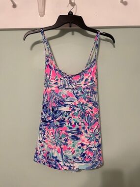Lilly Pulitzer Luxletic Tank Top Padded Large